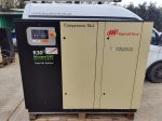 INGERSOLL RAND R30N VARIABLE SPEED AIR COMPRESSOR WITH DRYER 30KW 40HP 192CFM